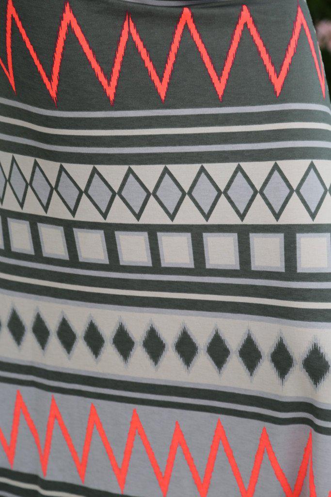 Stylish Gray and Bright Neon Pink Chevron Print Women's Maxi Skirt